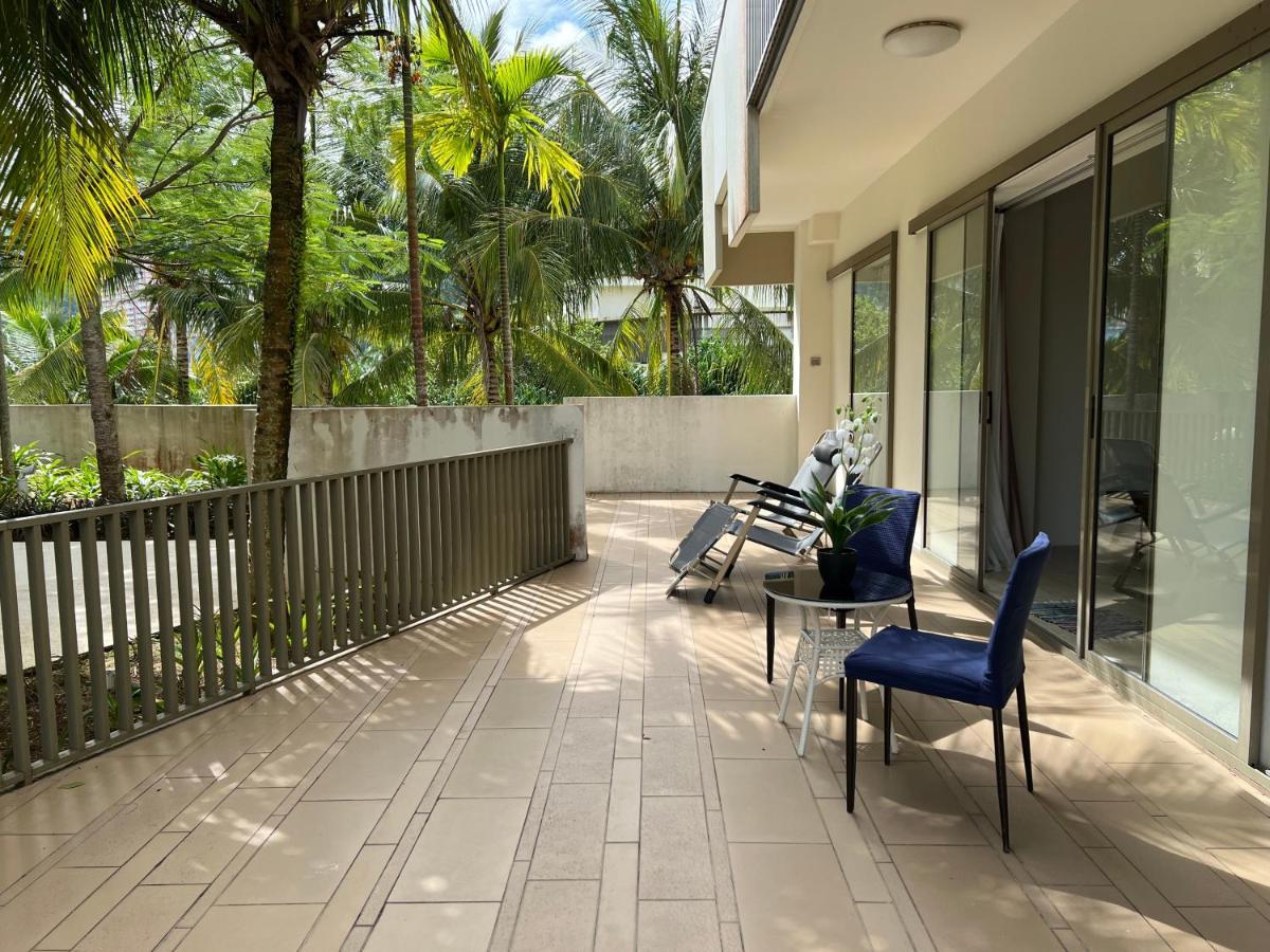 By The Sea@ Cozy Beachfront Apartemen *